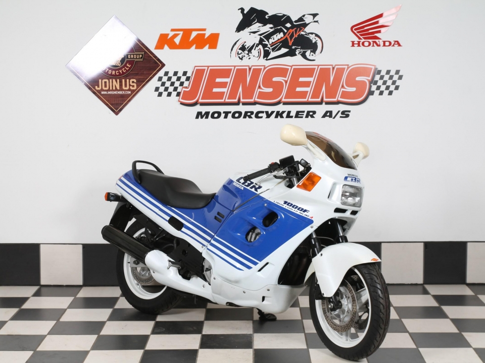 Honda CBR 1000 F
