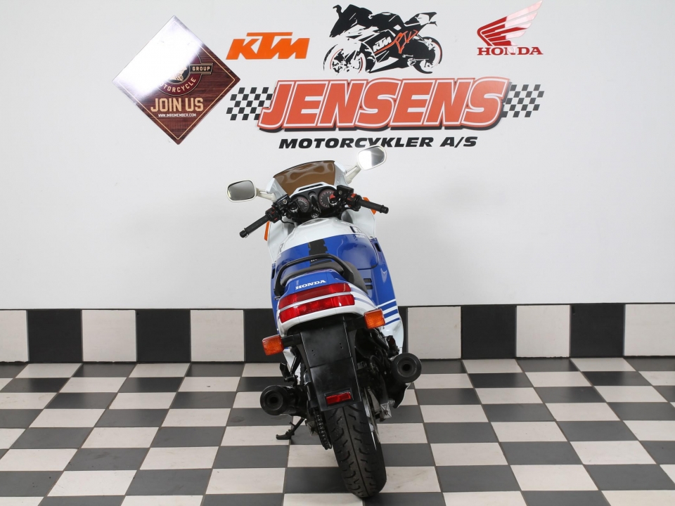 Honda CBR 1000 F