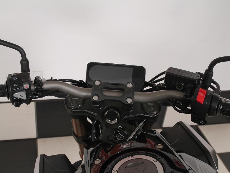 Honda CB 650 R