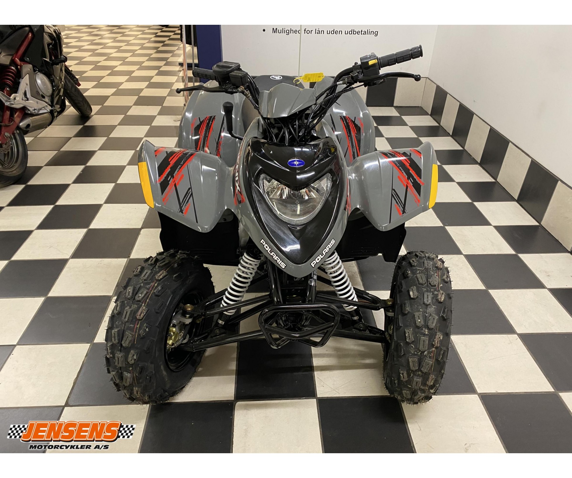 Polaris Phoenix 200 Specs
