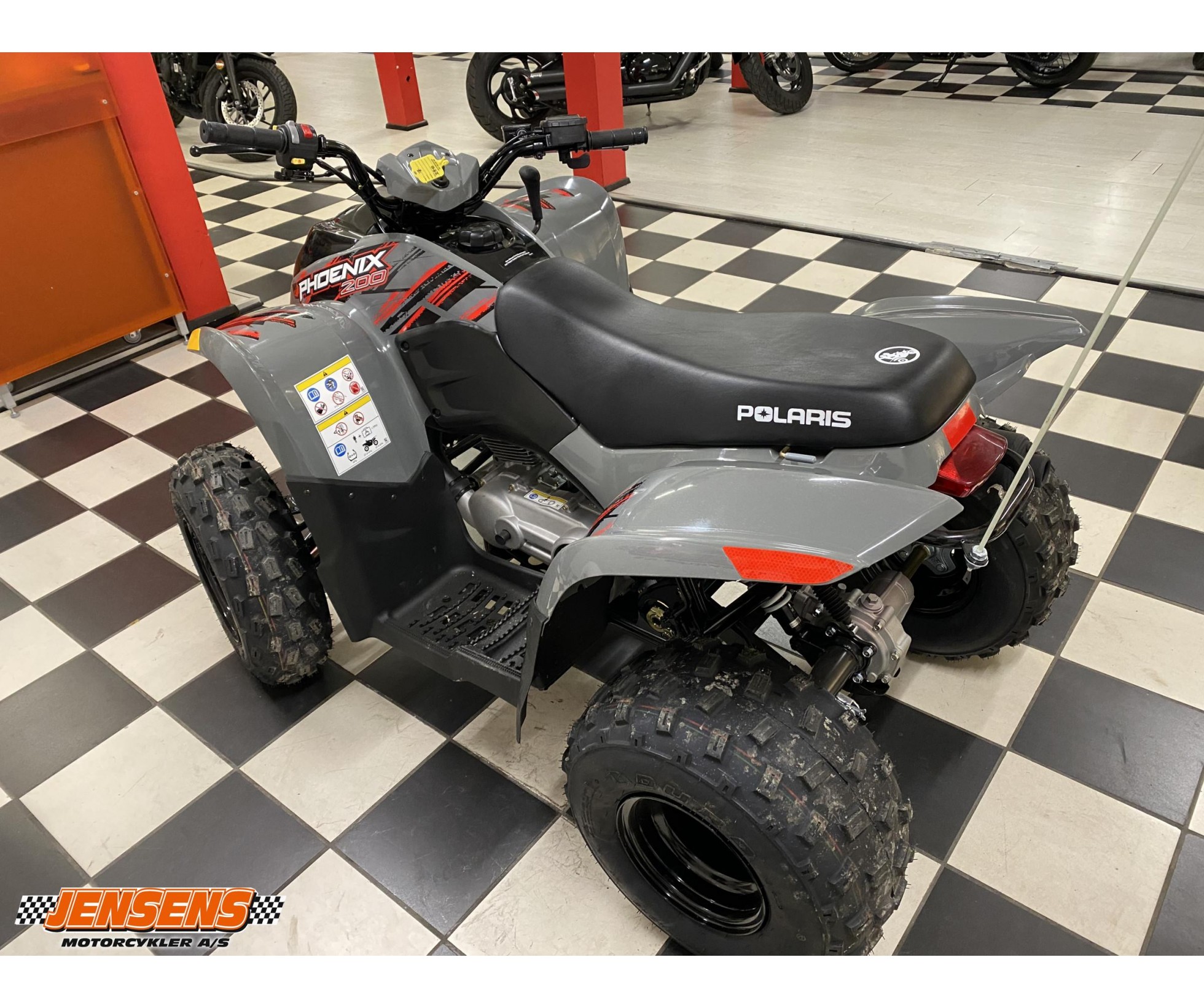 Polaris Phoenix 200