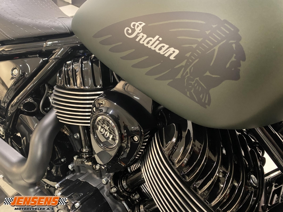 Indian Chief Dark Horse
