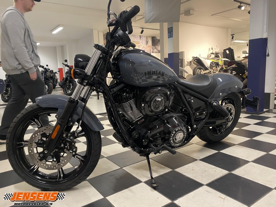 Indian Chief Dark Horse
