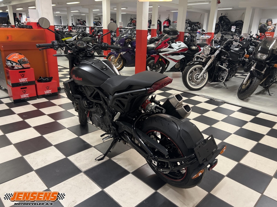 Indian FTR 1200