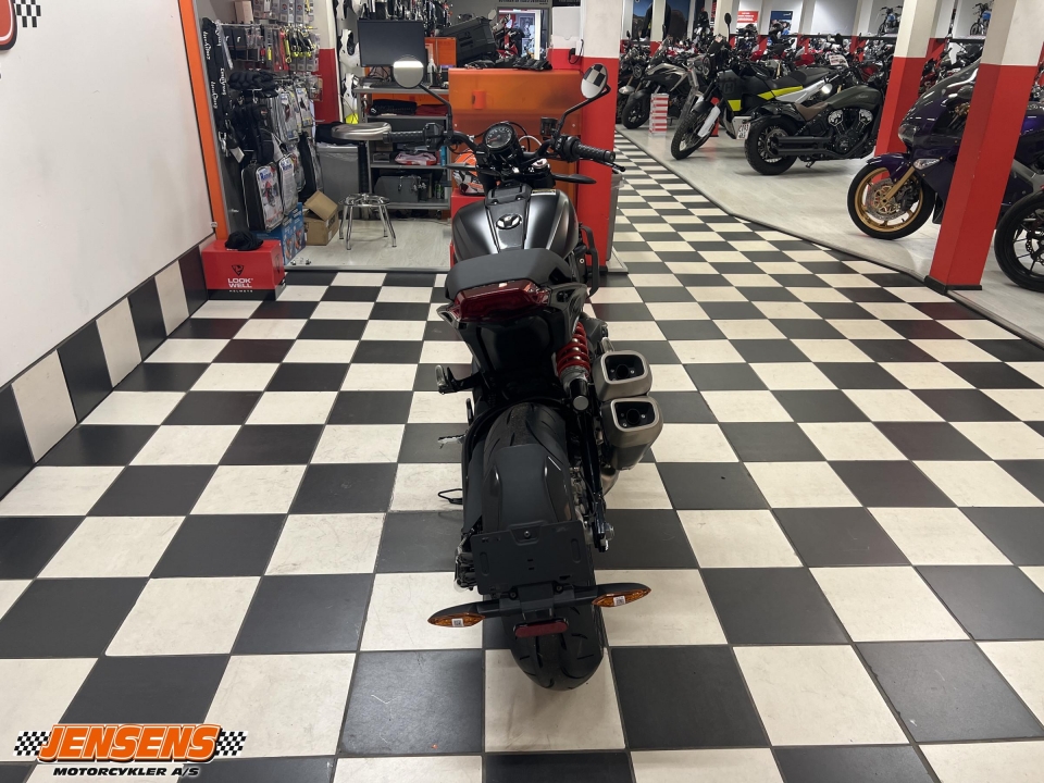 Indian FTR 1200