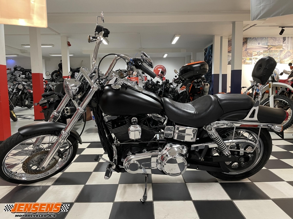Harley-Davidson FXDWG Dyna Wide Glide