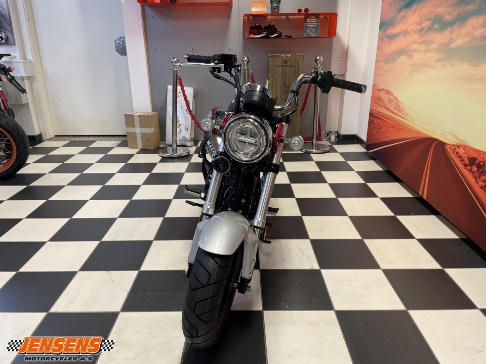 Honda ST 125 Dax