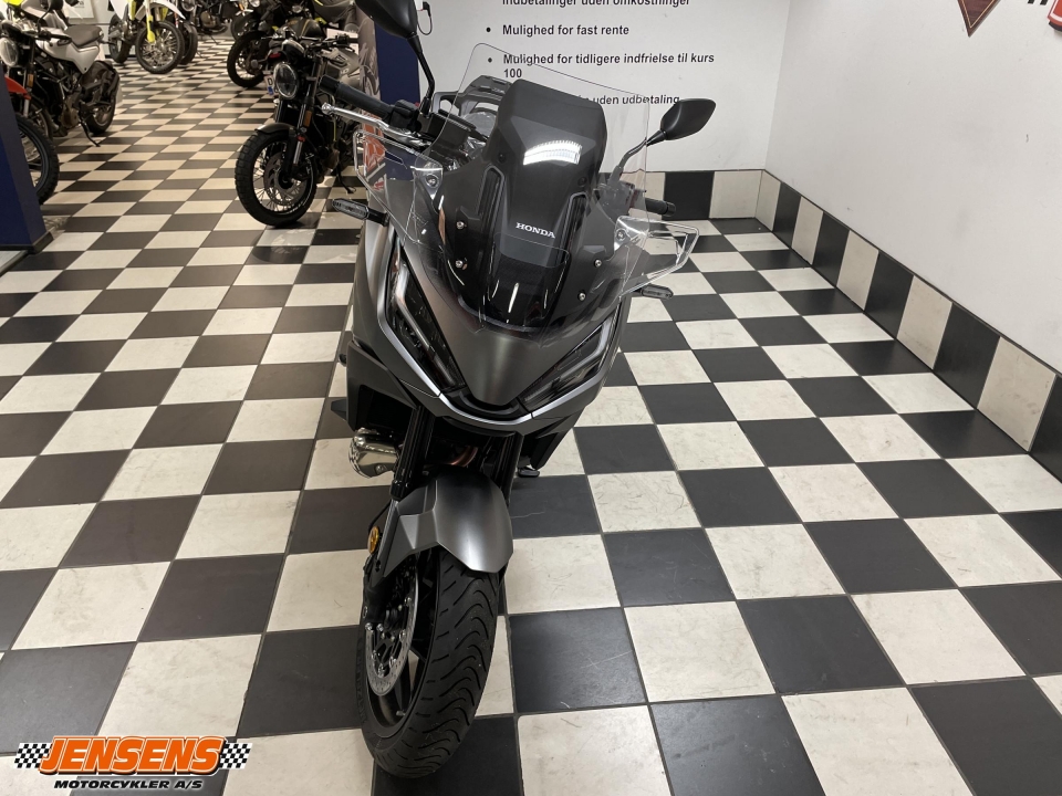 Honda NT 1100 D