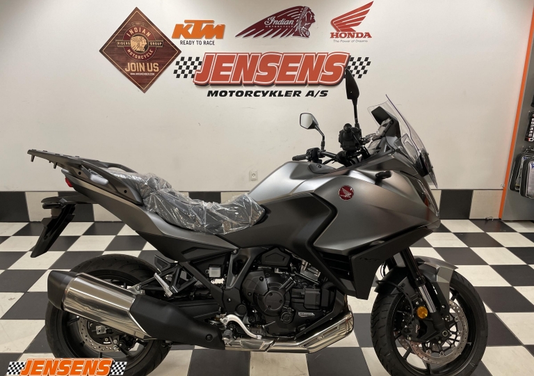 Honda NT 1100 D