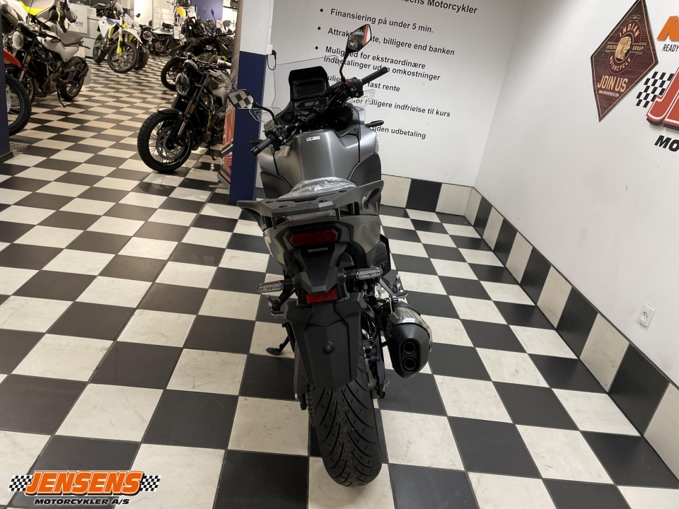 Honda NT 1100 D