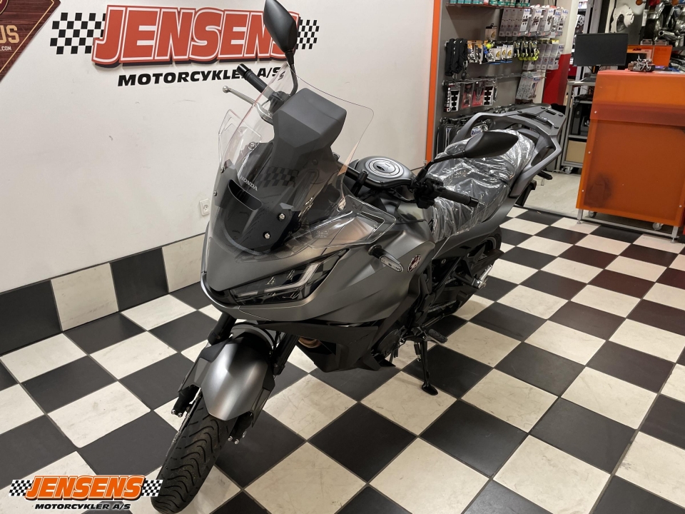 Honda NT 1100 D