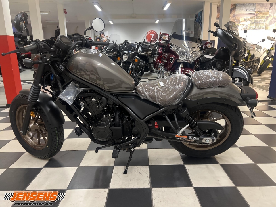 Honda CMX 500 Rebel S