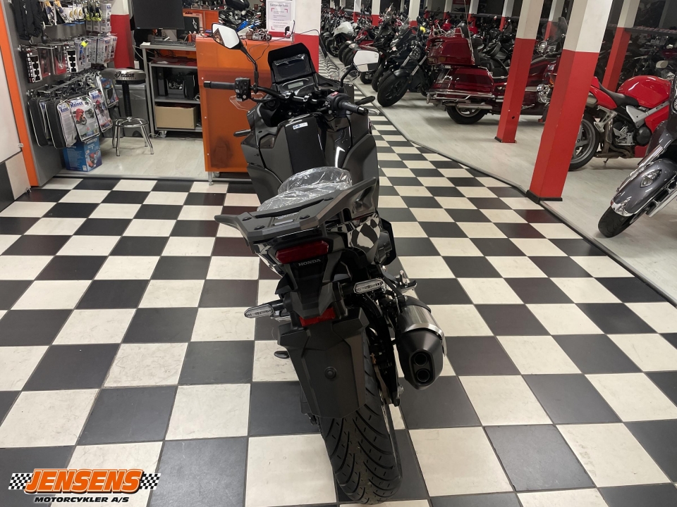Honda NT 1100 D