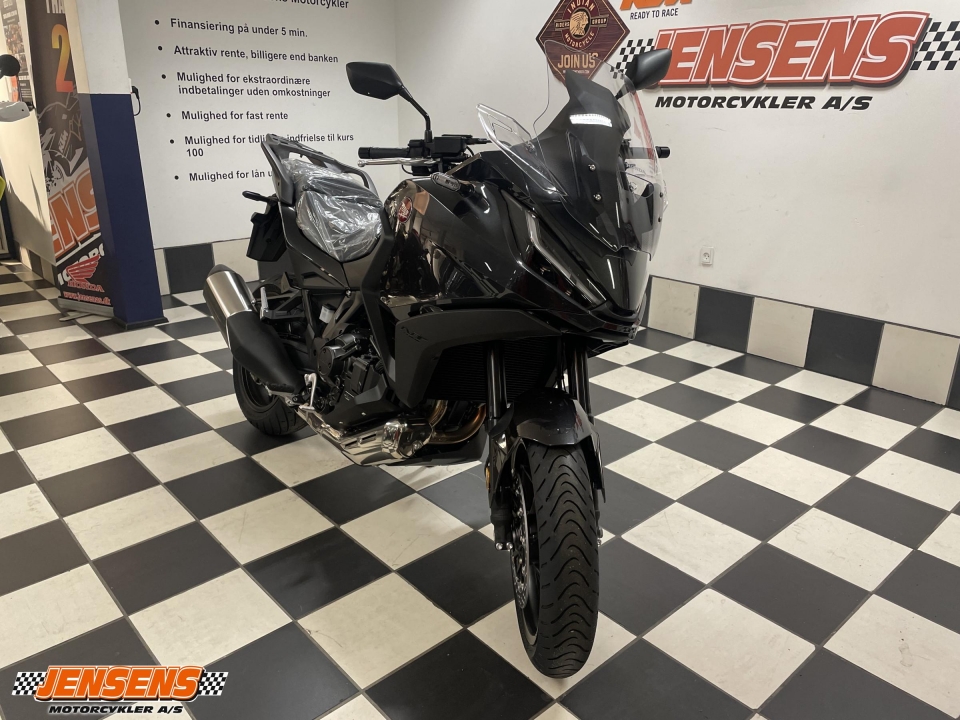 Honda NT 1100 D