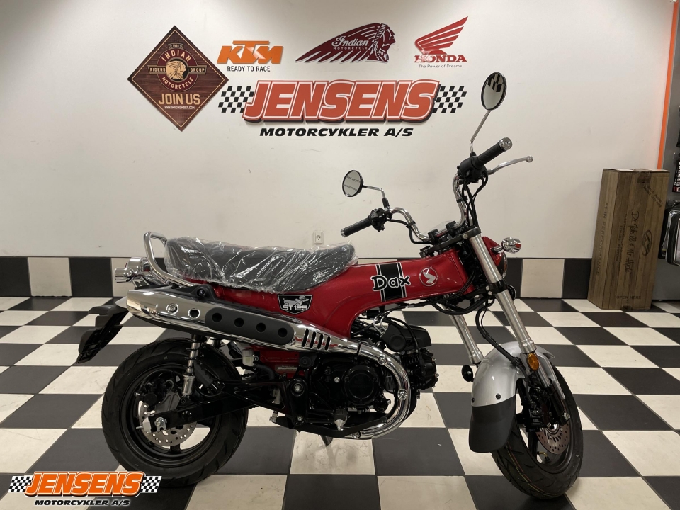 Honda ST 125 Dax