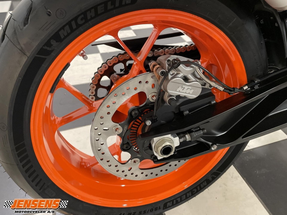 KTM 890 SMT