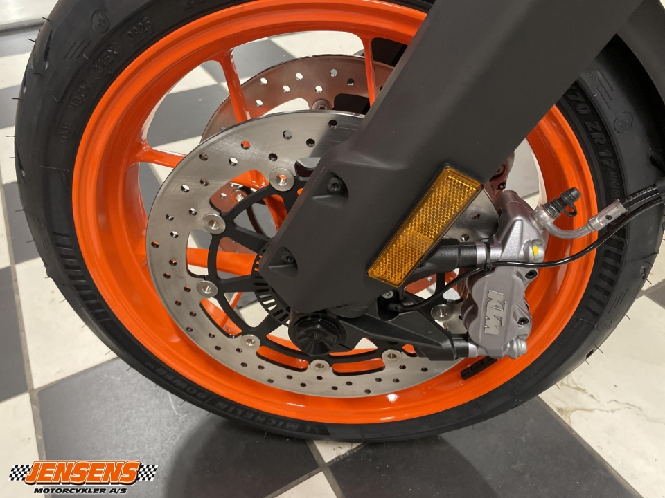KTM 890 SMT