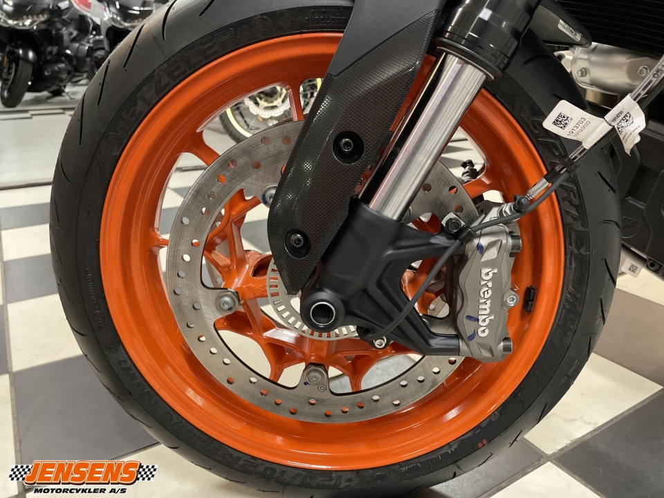 Indian FTR 1200