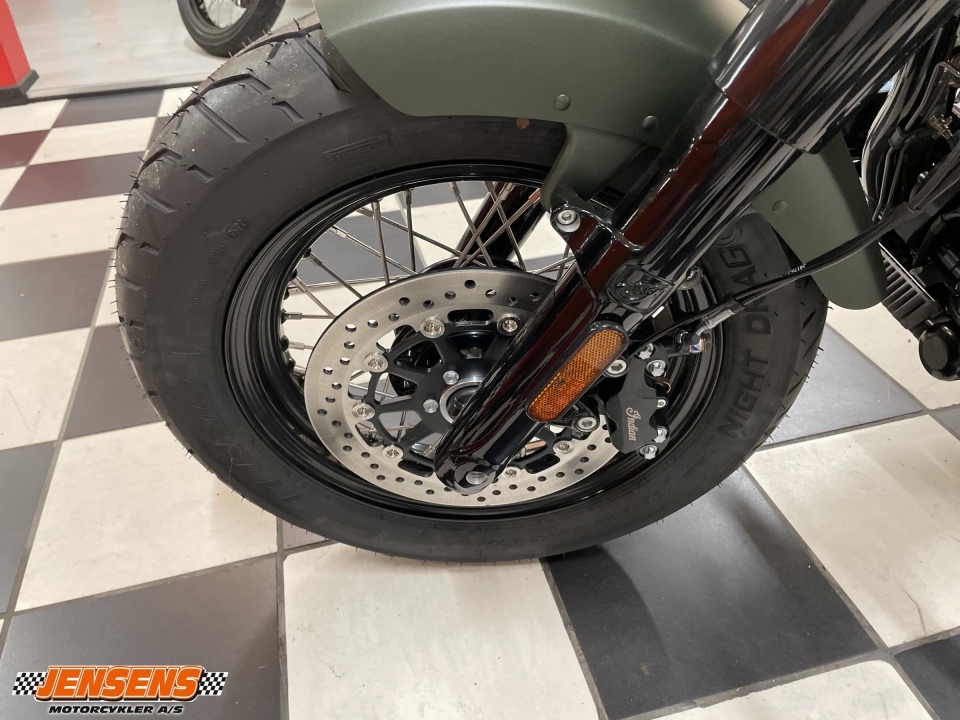 Indian Chief Bobber Dark Horse