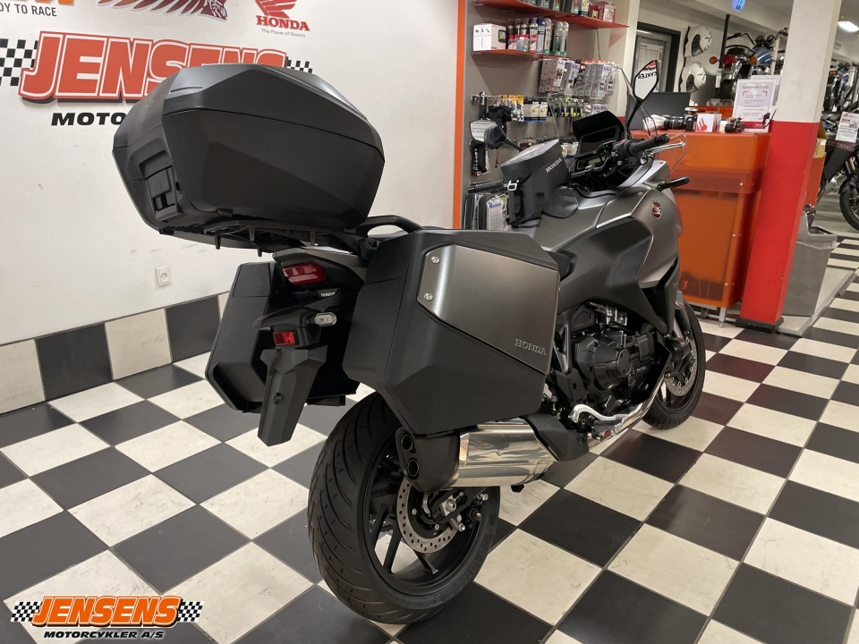 Honda NT 1100 D