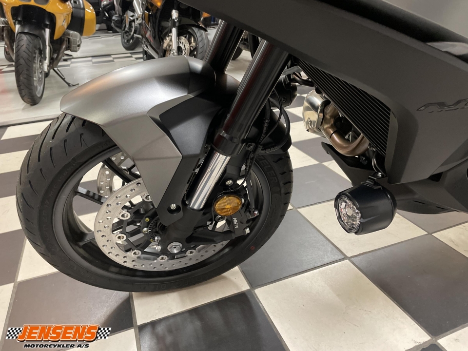 Honda NT 1100 D