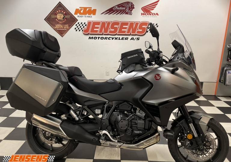 Honda NT 1100 D