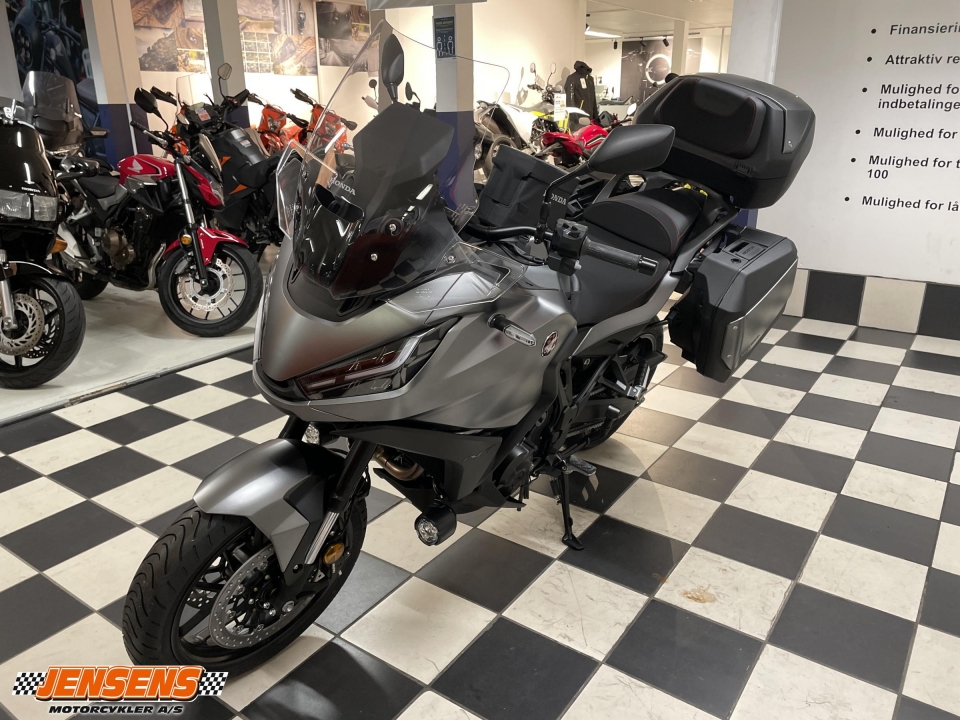 Honda NT 1100 D