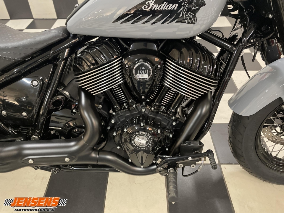 Indian Chief Bobber Dark Horse