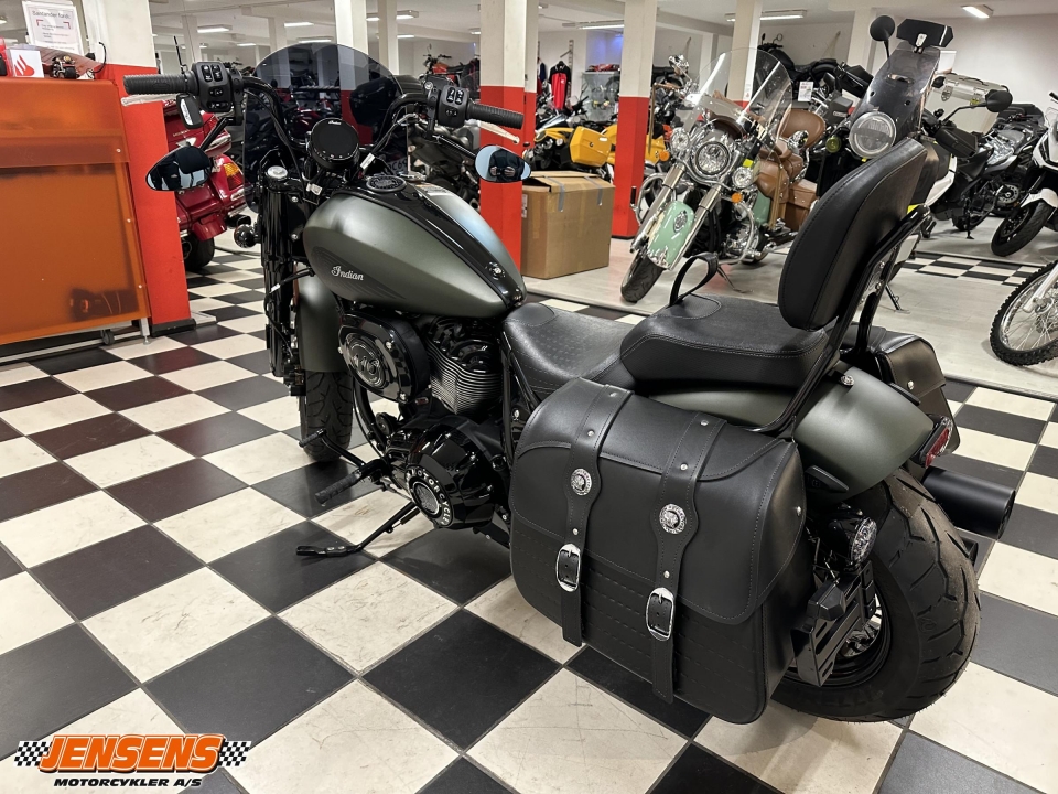 Indian Chief Bobber Dark Horse