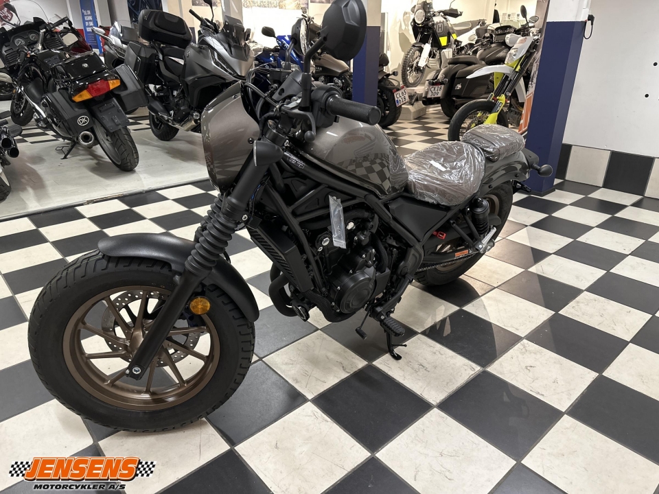 Honda CMX 500 Rebel S