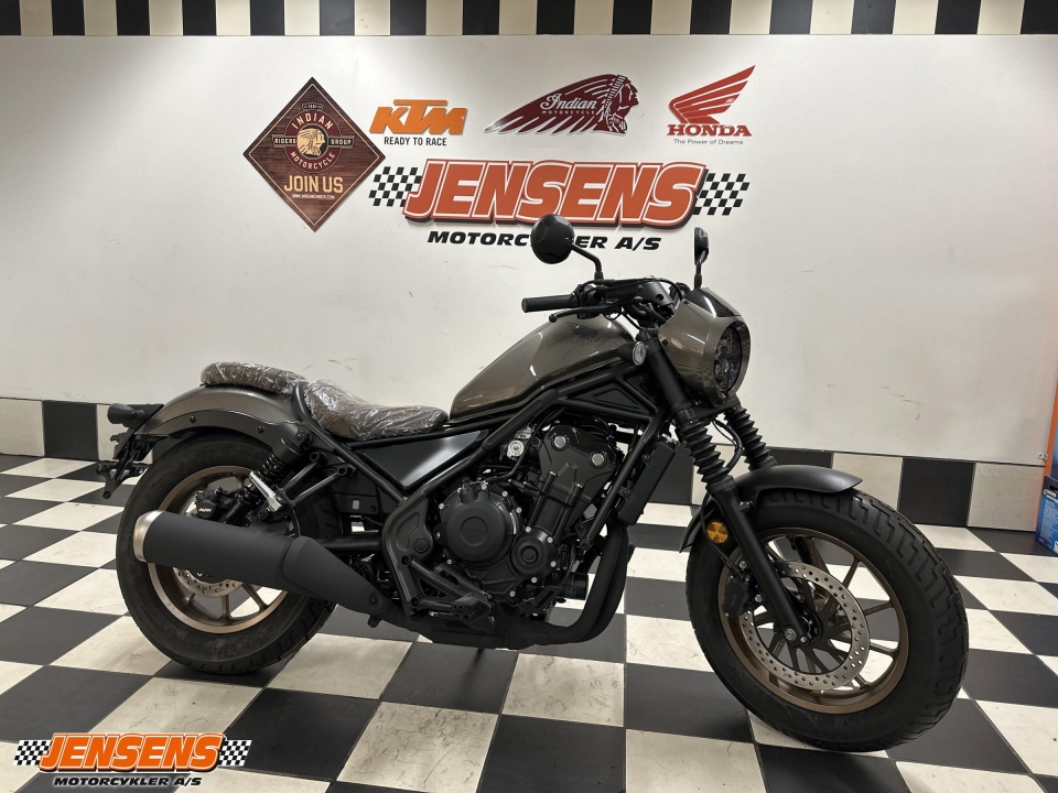 Honda CMX 500 Rebel S