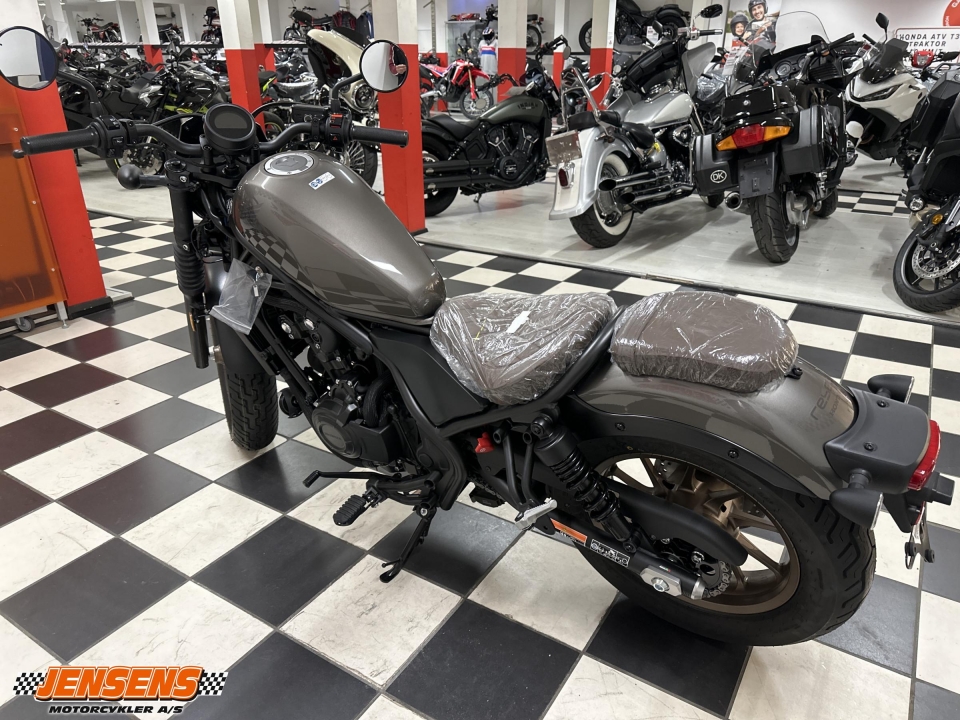 Honda CMX 500 Rebel S