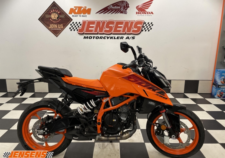 KTM 390 Duke