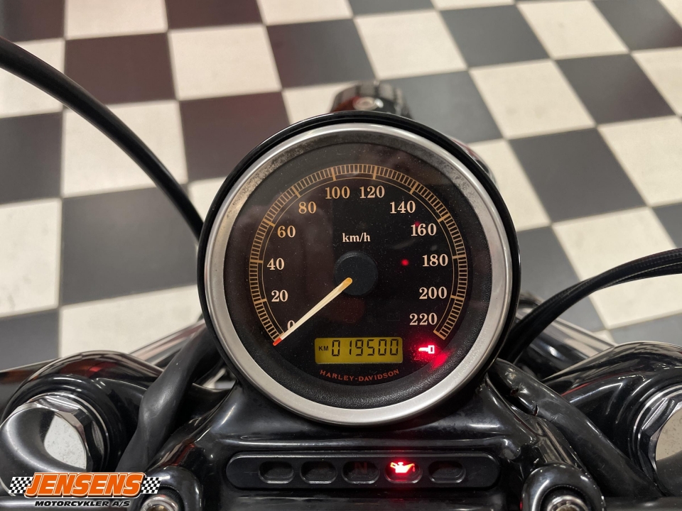 Harley-Davidson XL1200X Forty Eight