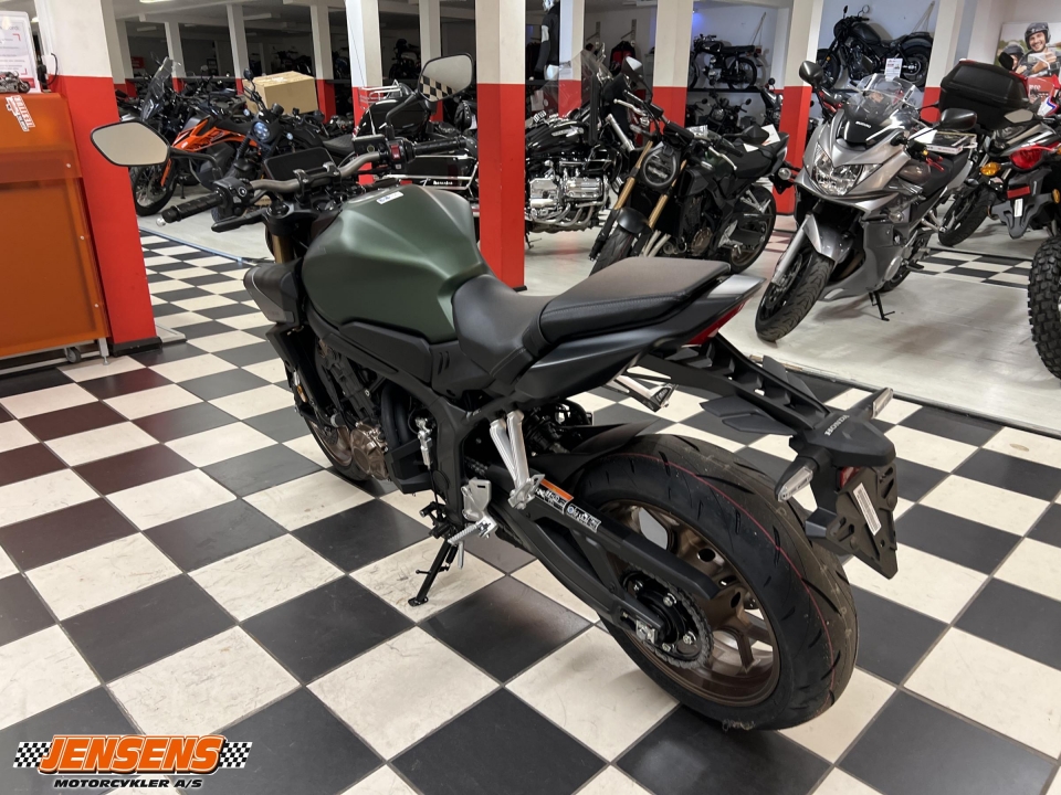 Honda CB 650 RC