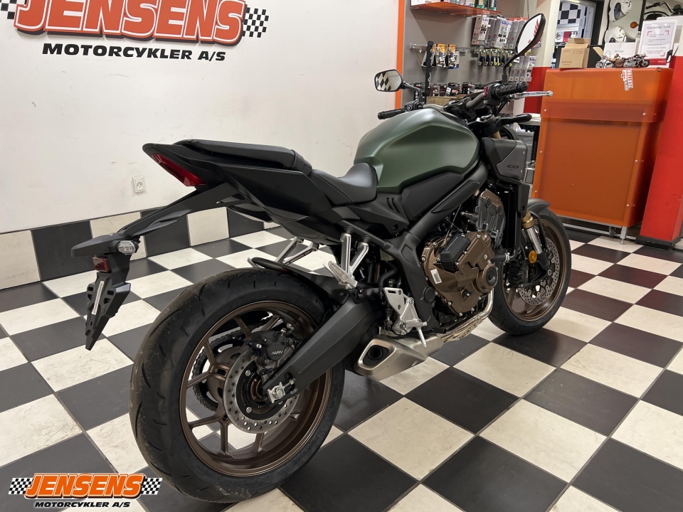 Honda CB 650 RC