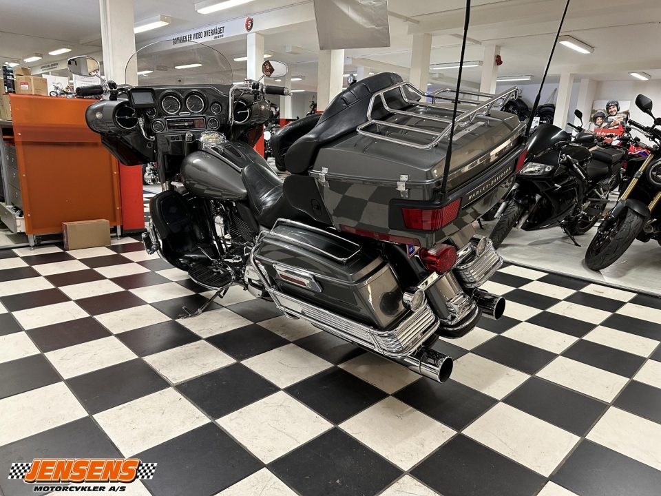 Harley-Davidson FLHTCU Electra Glide Ultra Classic