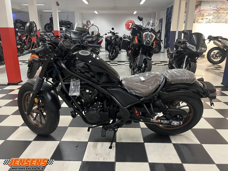 Honda CMX 500 Rebel S