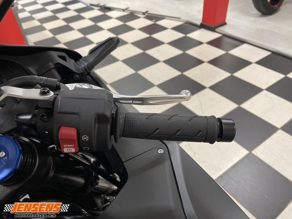 Honda CBR 600 RR