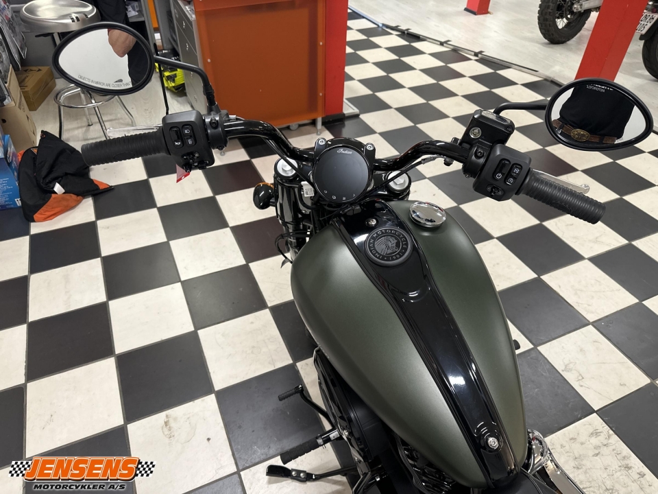 Indian Chief Bobber Dark Horse