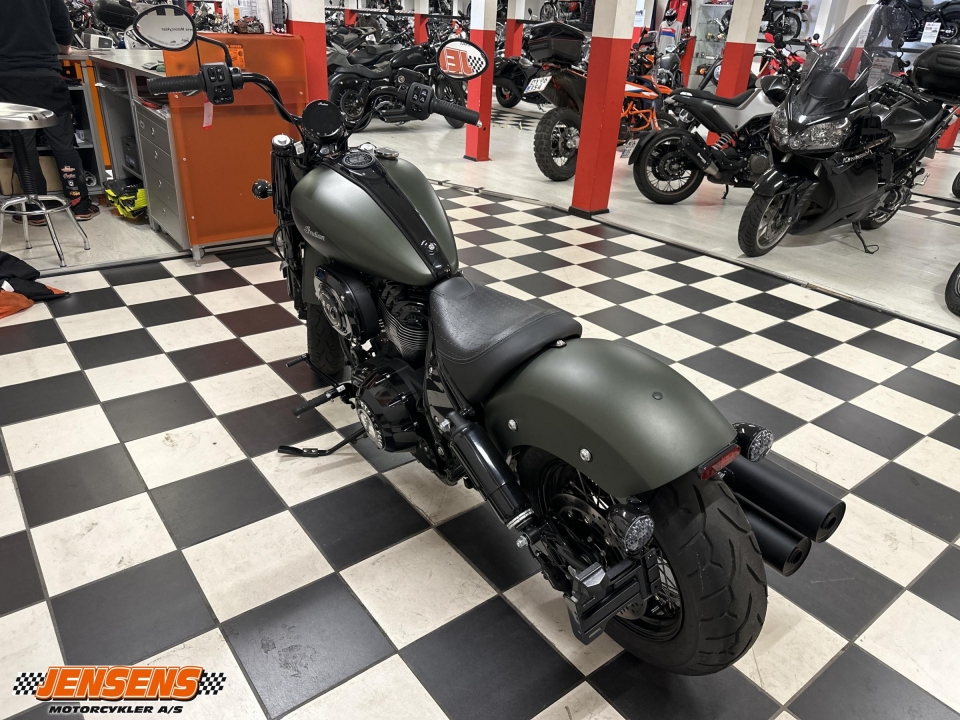 Indian Chief Bobber Dark Horse
