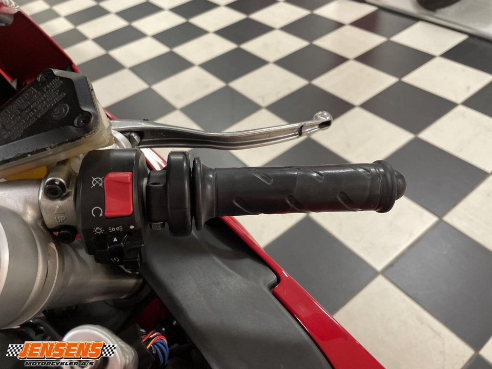Ducati 999