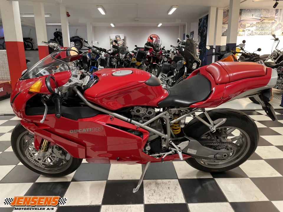 Ducati 999
