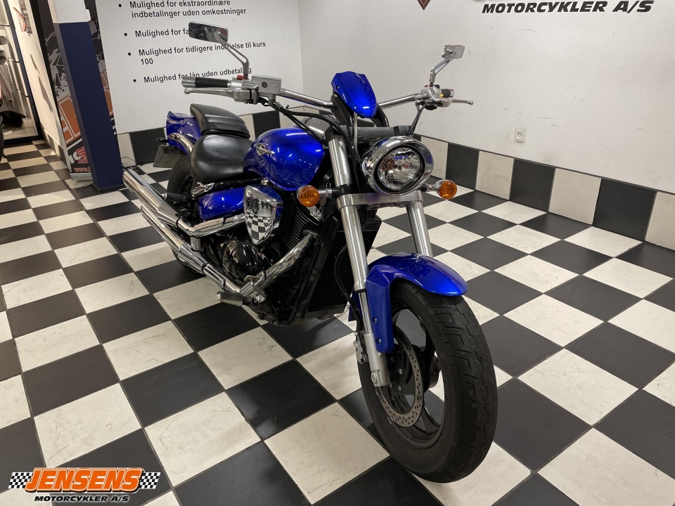 Suzuki VZ 800 Intruder