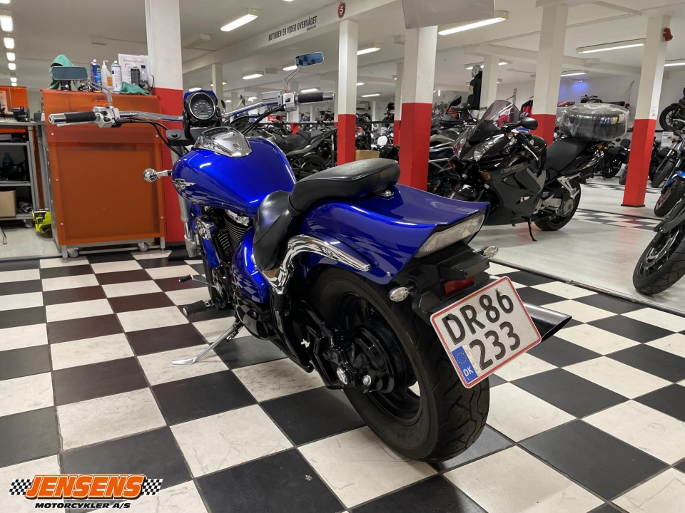 Suzuki VZ 800 Intruder