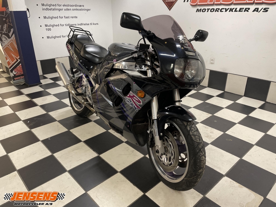 Suzuki GSX 1100