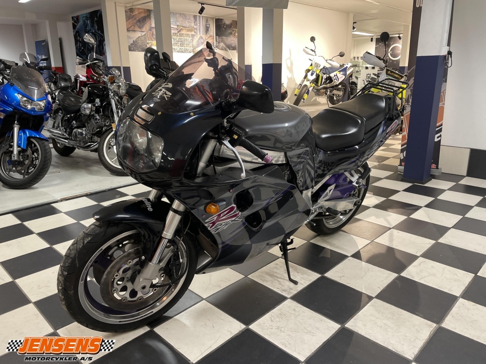 Suzuki GSX 1100