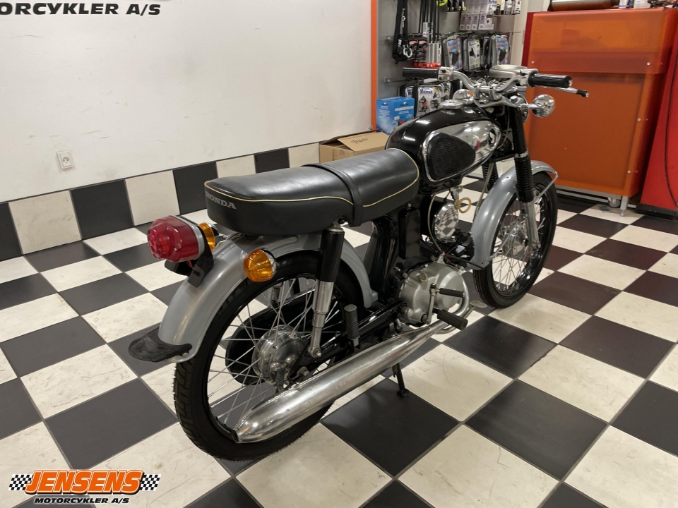 Honda CB 92