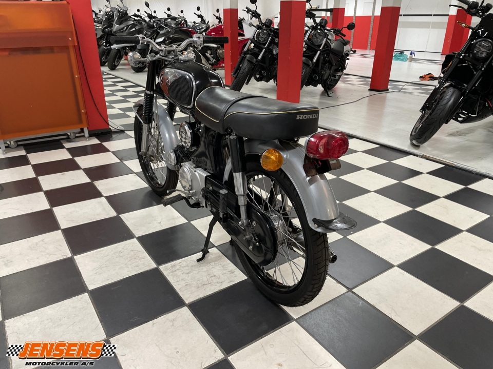 Honda CB 92