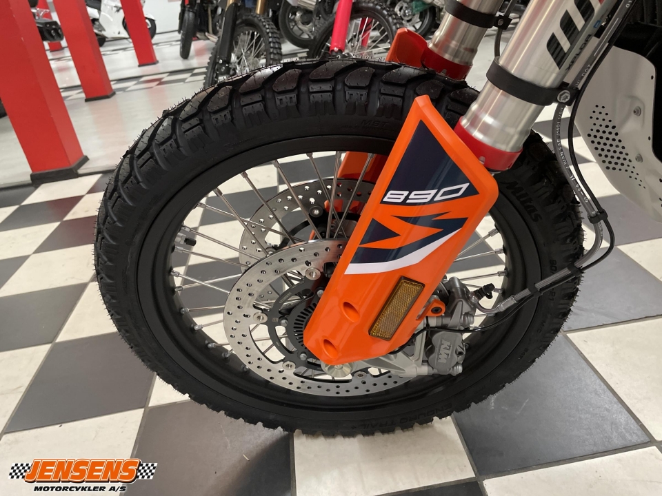 KTM 890 Adventure R